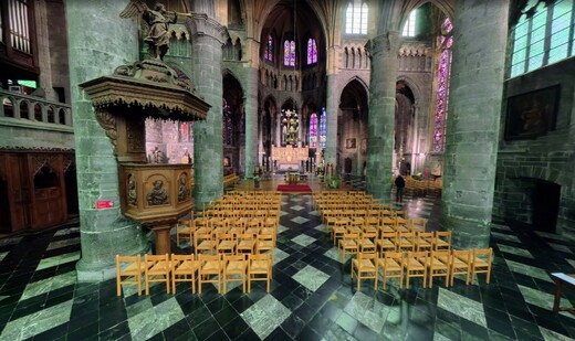 Dinant katedrala.jpg